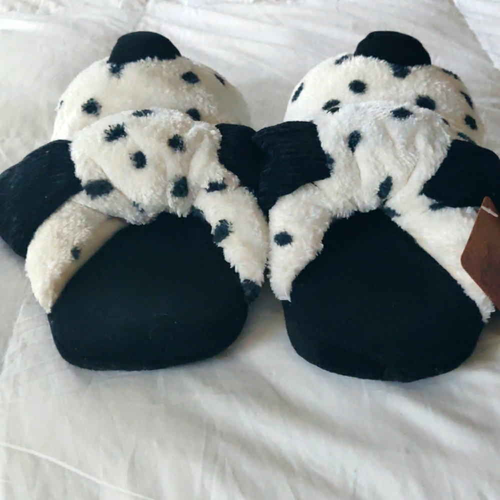 New Black/White Dog Slippers - Picture 4 of 5